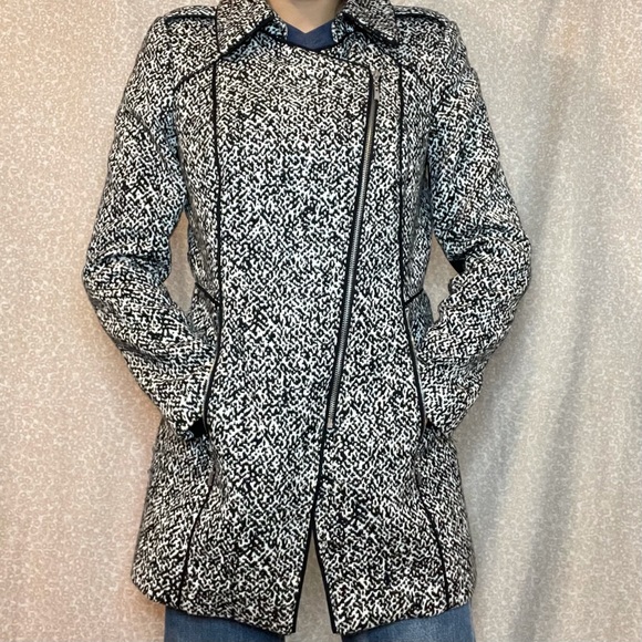 White House Black Market Jackets & Blazers - White House Black Market Coat